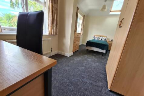 2024- Bedroom 7 (2).jpg