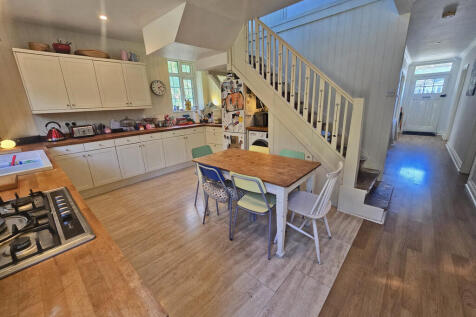 Kitchen (4)