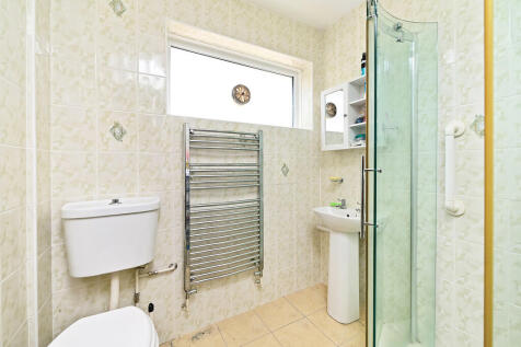 27 West Heath Rd ...