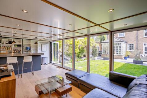 Garden Room