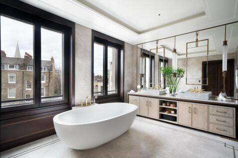 7 bed, 8 bath Town House in London - Photo 23