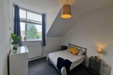 Room 6 (3)