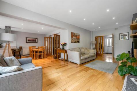 Vine House WEB PH-54.jpg