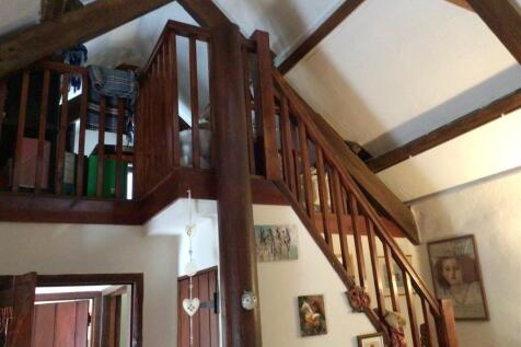 Galleried Loft Room