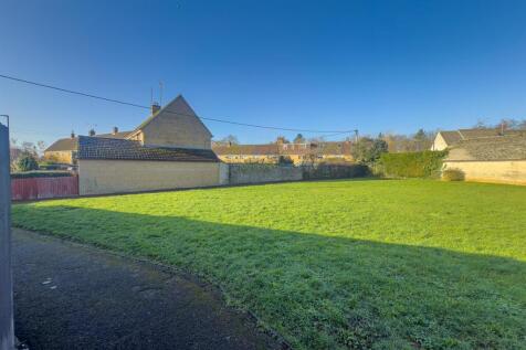 Development Site adjacent to 24 Park Close, Fairfo