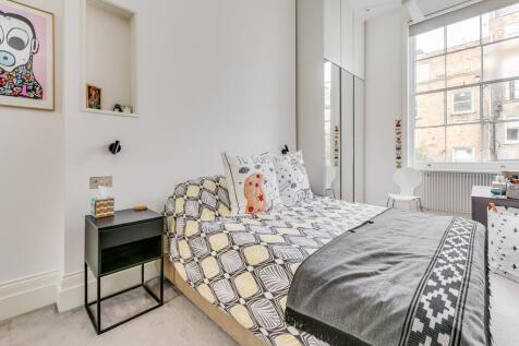 Bedroom / Ensuite