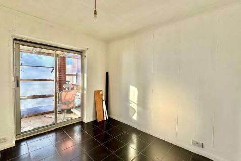 Marketing Photos ...