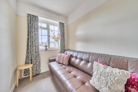 1345464-4-68bf0bd...