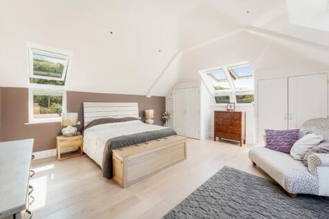 6 bed, 5 bath Detached in Bristol - Photo 24