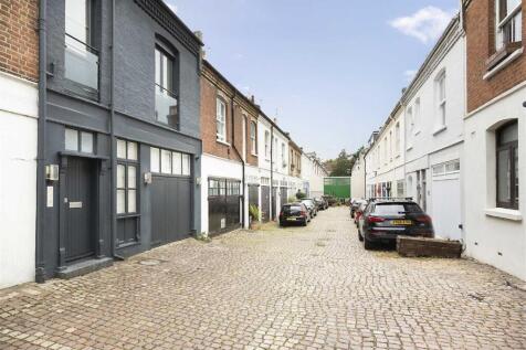 15 Eaton Grove ext.jpg