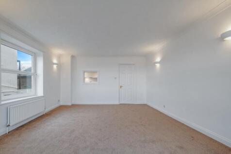 18-5f2dPD - 81344 - 7 Augusta Hse-109