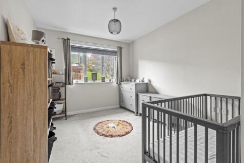 118 St Hughs Ave, HP13 7TZ-1.jpg