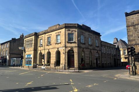 Retail Property (high street) to rent in otley