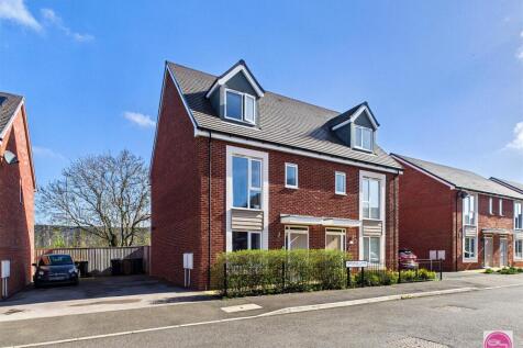 Firnace Lane, Castle Gresley (1).jpg