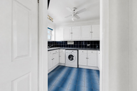 3 Bishopstone (3).png