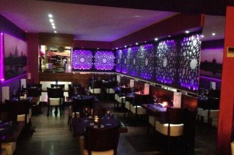 311 Holbrook Lane - Internal