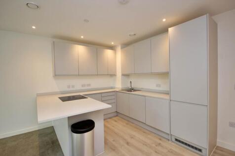 2 Bedroom Flat in M17 1GW