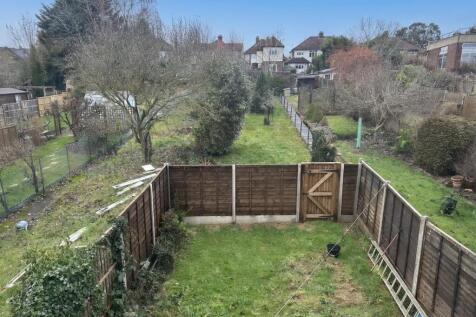 Tonbridge garden.jpg