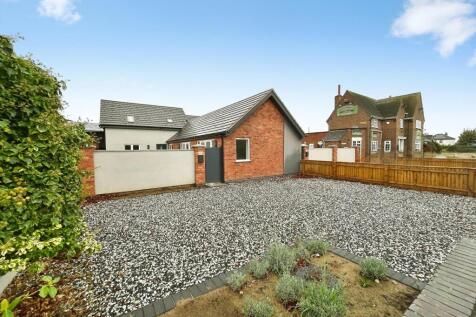 3 Bedroom Semi-Detached in PE22 7AX