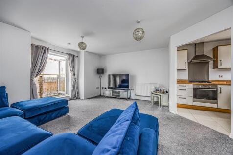 4 Prunella Place, Tiller Road, Denmead-Small-Porti