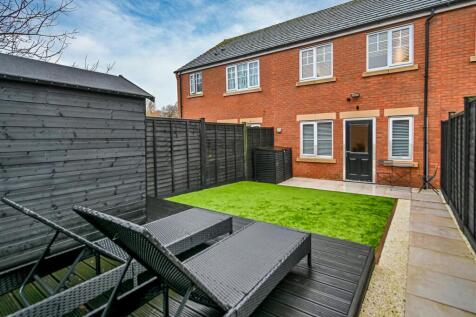 107 Wenlock Rise-21.jpg