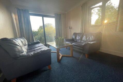 hunton-gardens-ct2-7tt-950044