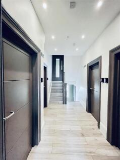 94830f90-9601-475f-ab9c-f8fed81f5c4e 2.jpg