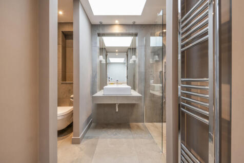 Bathroom 4