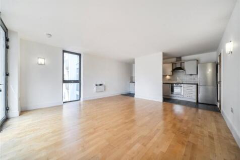 Reception/Kitchen