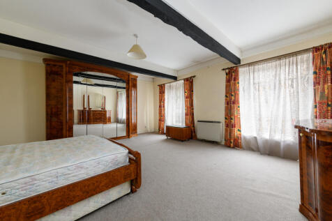 Cottage - Bedroom 1