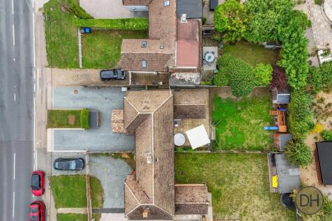 Nine Ashes Farm Cott