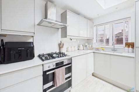 CAM03111G0-PR0315...