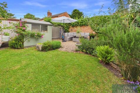 Rear Cottage Garden
