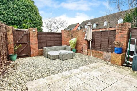 courtyard garden