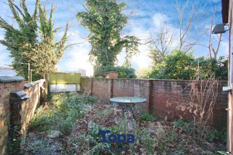 Garden 202.JPG