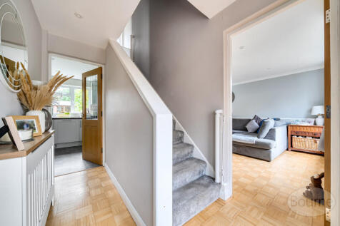 ee300a0e-f753-446...