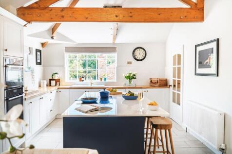 Bright Kitchen