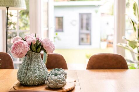 PHYLLIS AVENUE, 18 (3).jpg