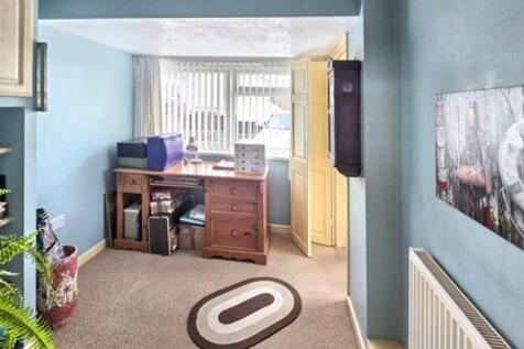Office/Bedroom 4
