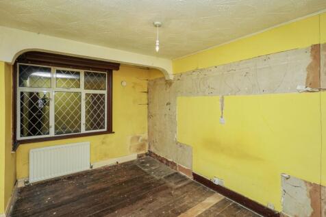 9 Joydon Drive, Chadwell Heath, Romford RM6 4ST