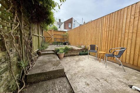 Rear Garden: