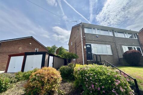 Bramleys Estate Agents - Long Heys, Greetland