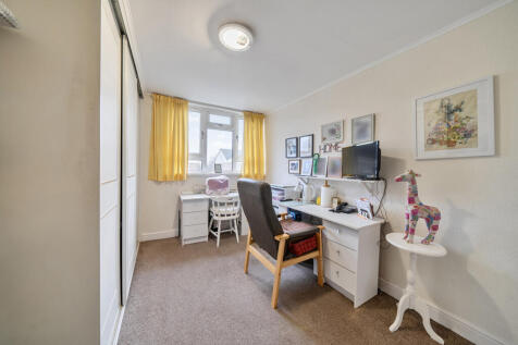 1387349-15-6931a2...