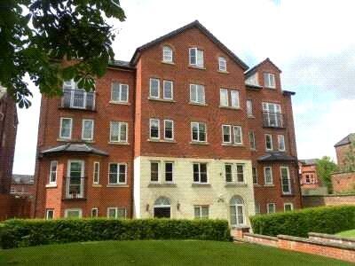 AVAILABLE NOW. Two bedroom, FULLY FURNISHED apartment in Withington with OFF ROAD PARKING. The property comprises of lounge, open plan fitted kitchen with appliances, bathroom with separate shower and