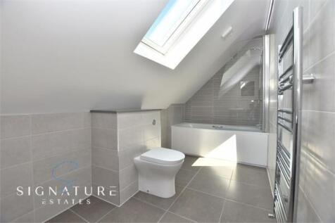 bathroom1.jpg