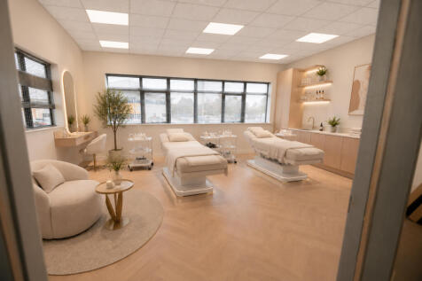 Beauty suite (Image for illustration purposes only)