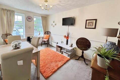 Dining / Family Room