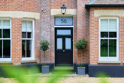 56 Bury Road 2705...