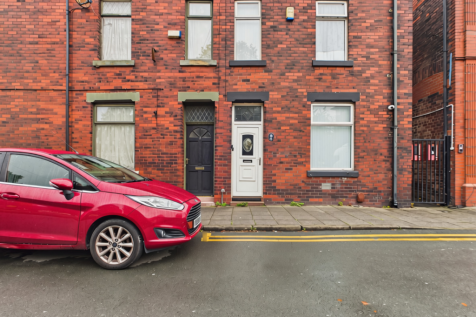 1 Bedroom House in WN1 3HA