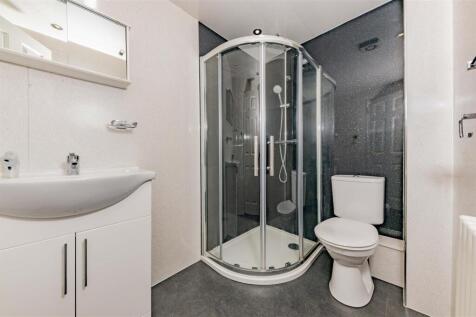 415 Strathmartine Road Dundee-7.JPG